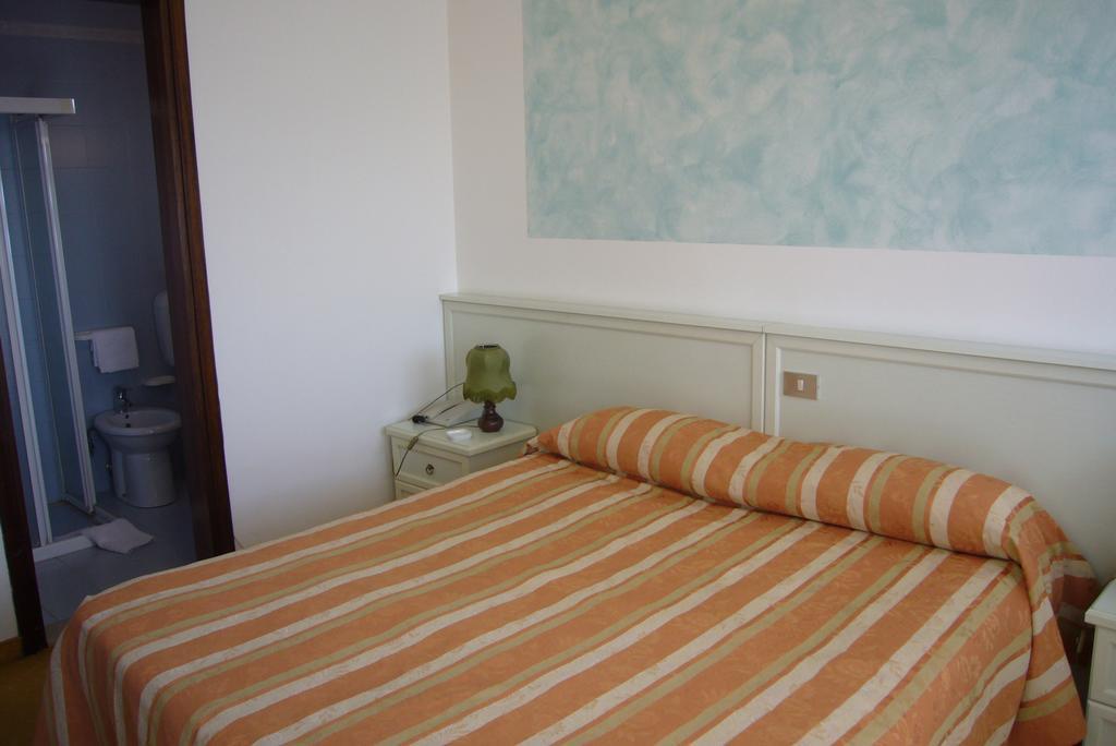 Hotel Kristall San Dona di Piave Ngoại thất bức ảnh