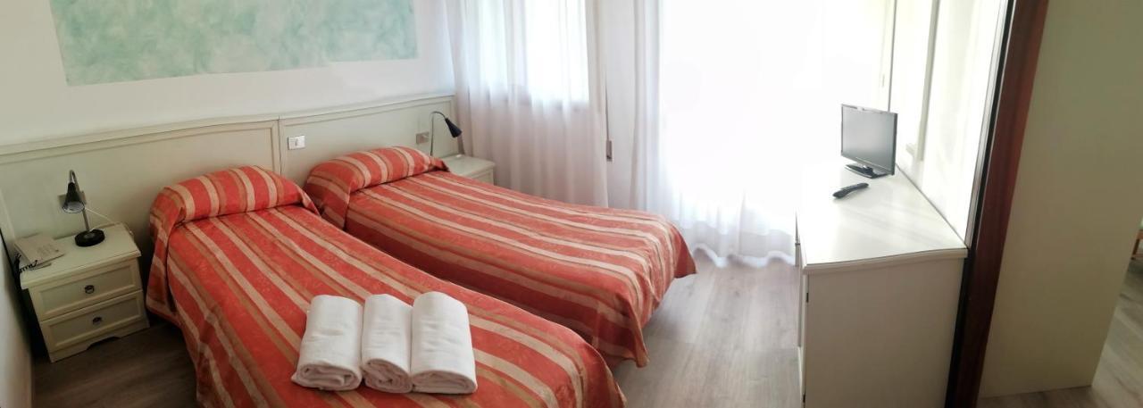 Hotel Kristall San Dona di Piave Ngoại thất bức ảnh