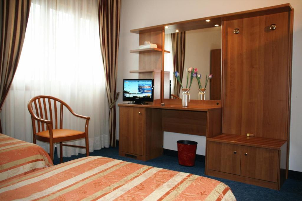 Hotel Kristall San Dona di Piave Phòng bức ảnh
